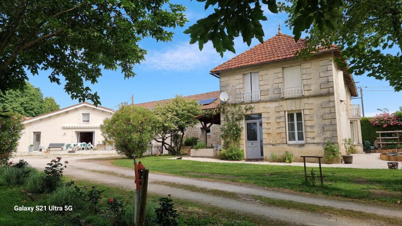 Вилла Logis De Pagnolet Ozillac Экстерьер фото